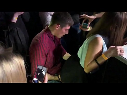 ❤️ Sex nyata dina nightclub Rusia. gadis Rusia 18 taun heubeul dina anus jeung heunceut fucked di nightclub a ❤️ porno keras dina su.analytik24.ru ❤